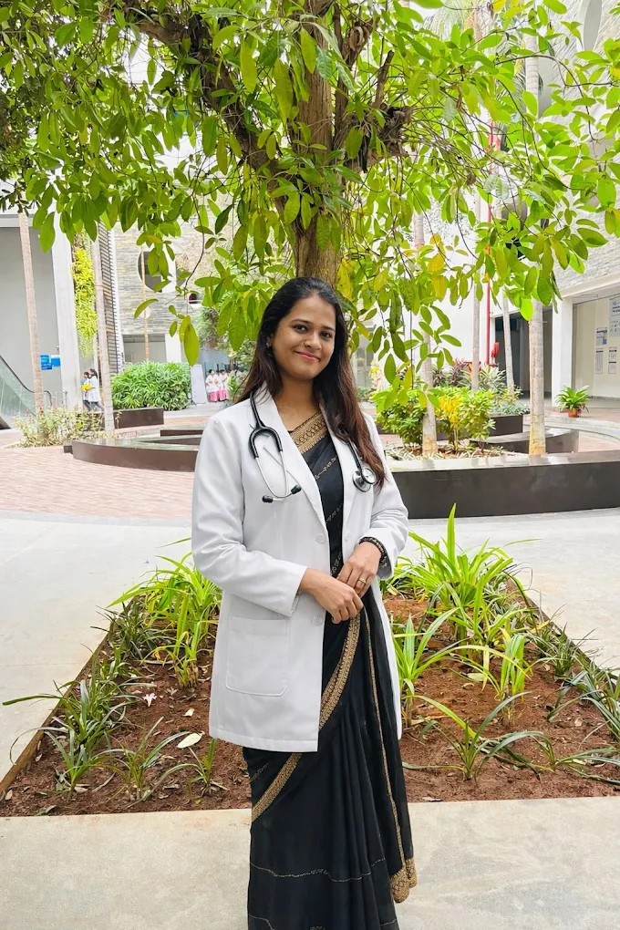 Dr Sneha M Best Gynecologist in Tamil Nadu Women's Wellness Clinic Padur